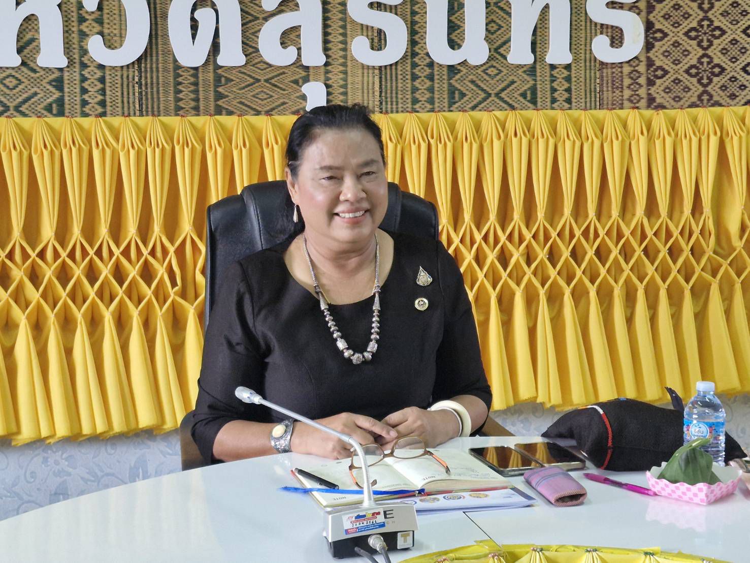 นางอรุณรัตน์ ชิงชนะ ผู้ตรวจราชการกรมการพัฒนาชุมชน ลงพื้นที่จังหวัดสุรินทร์ ติดตามผลการดำเนินงานตามประเด็นตรวจราชการ ประจำเดือนพฤศจิกายน 2568 อย่างต่อเนื่อง