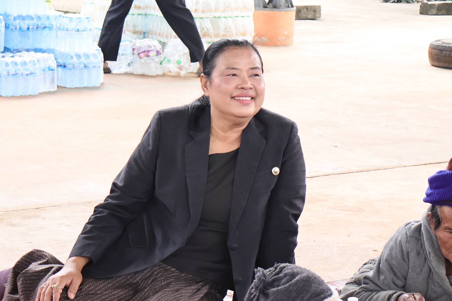 ผู้ตรวจฯ อรุณรัตน์  ชิงชนะ เยี่ยมให้กำลังใจและดูแลผู้อพยพอย่างต่อเนื่อง ณ ศูนย์ศึกษาและพัฒนาชุมชนนครราชสีมา